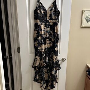 Lulu's Black and Tan Hi Lo Dress Sz M